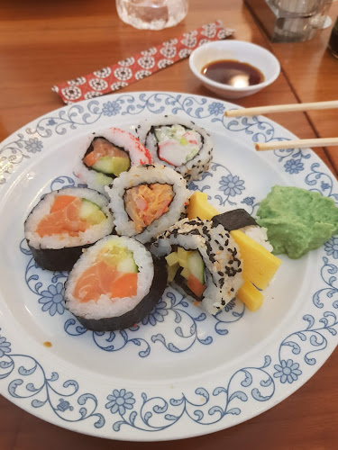 Singha Thai - Gastronomi och hotellverksamhet