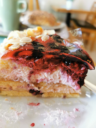 Frosths Eftr Konditori Östlund & Co AB - Gastronomi och hotellverksamhet