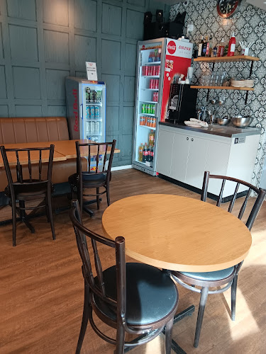 Selma's Pizzeria - Gastronomi och hotellverksamhet