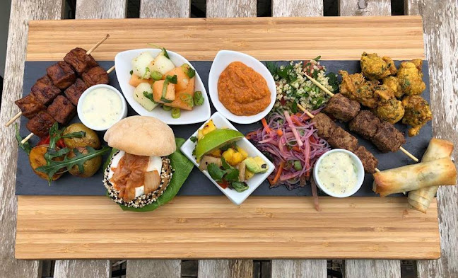 Bunny Bites - Gastronomi och hotellverksamhet