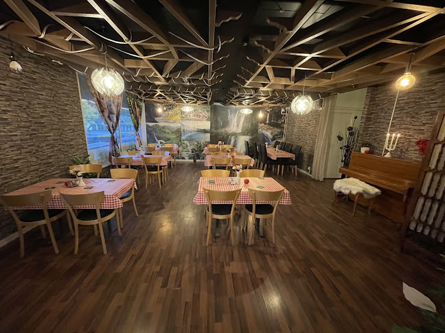 Kairo kolgrill och pizzeria - Gastronomi och hotellverksamhet