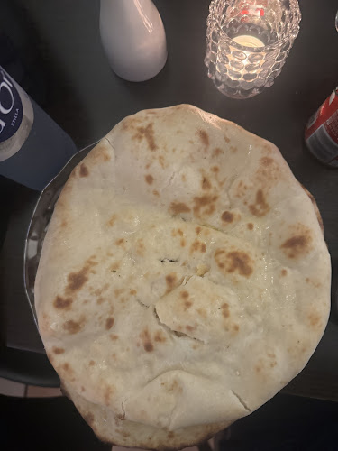 Lilla Karachi - Gastronomi och hotellverksamhet