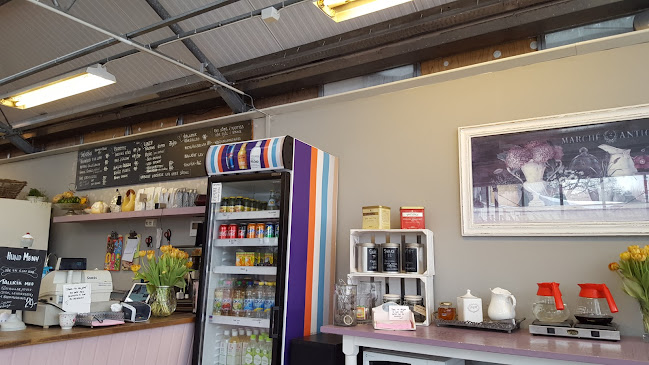 Café Blomma - Gastronomi och hotellverksamhet