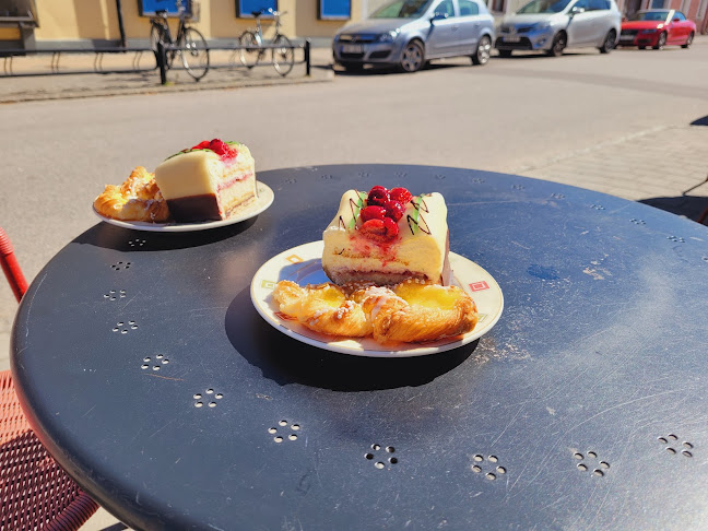 Opinii despre Nya Conditoriet în Borgholm - Gastronomi och hotellverksamhet