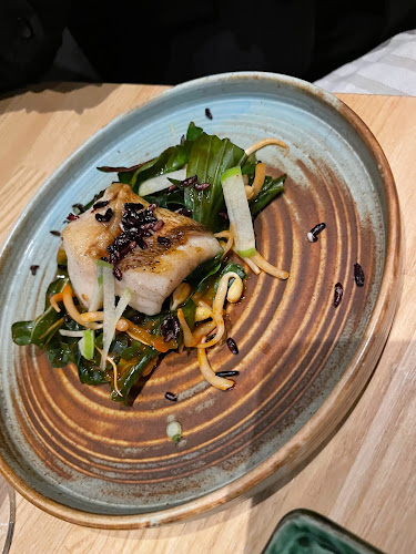 Izakaya Moshi - Gastronomi och hotellverksamhet