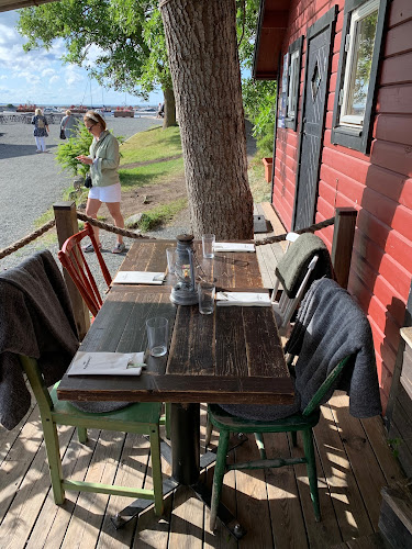 Strandnära Phone number