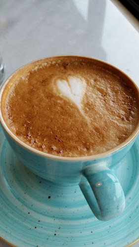 Melrose Café - Gastronomi och hotellverksamhet