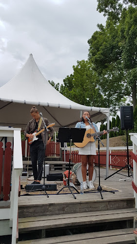 Restaurang & Pensionat Kajutan - Sjötorp