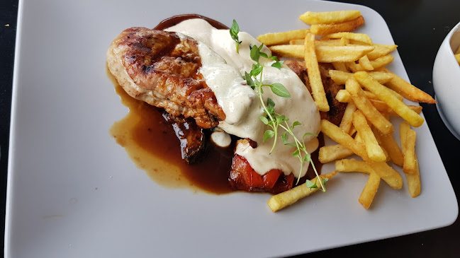 Opinii despre Restaurang Orren în Sollefteå - Gastronomi och hotellverksamhet