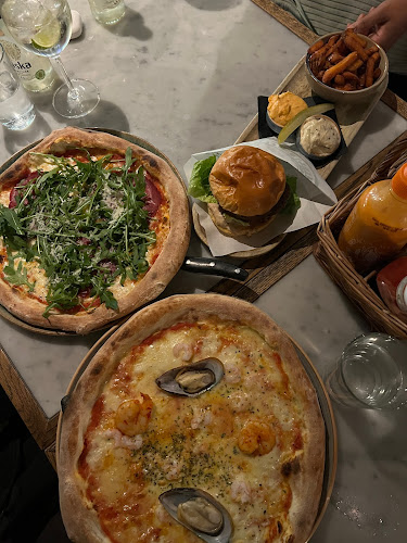 Comentarii opinii despre DiWINE Stockholm