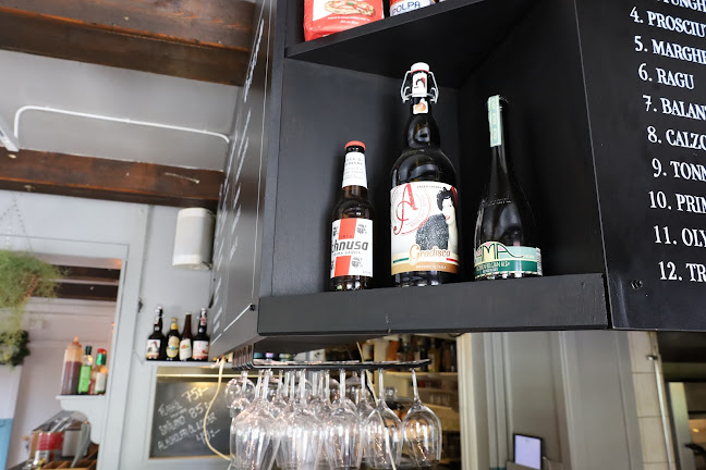 Kvarterskrogen La Pizza på Klockartorpet i Västerås - Västerås