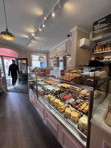 Cafe Hebbe Lelle - Gastronomi och hotellverksamhet