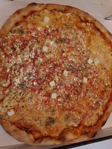 Comments and reviews of Jan Pizzeria