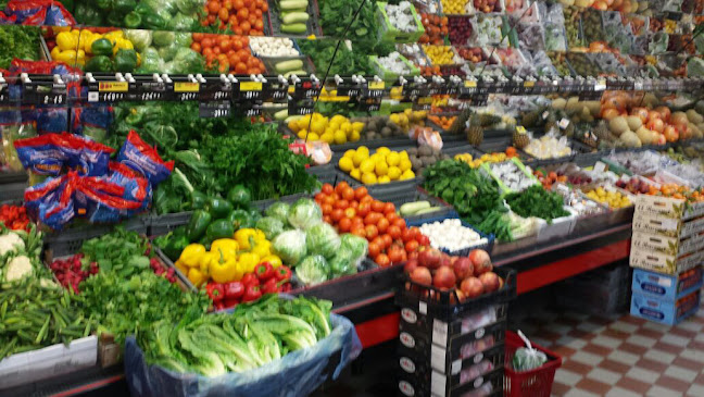 Reviews of Ammouris Livs Vårberg in Skärholmen - Gastronomi och hotellverksamhet