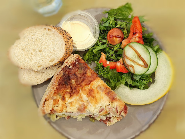 Opinii despre Aleks Hönö Klåva în Hönö - Gastronomi och hotellverksamhet