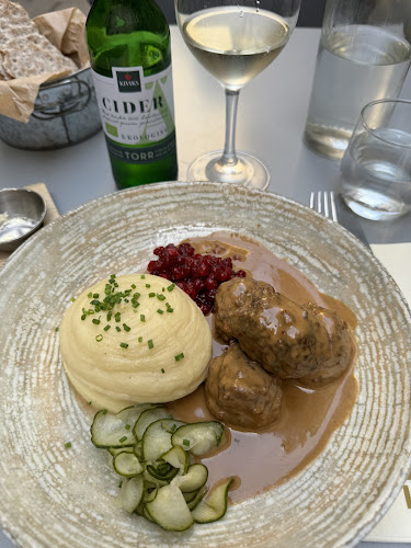 Restaurang Tradition - Gastronomi och hotellverksamhet