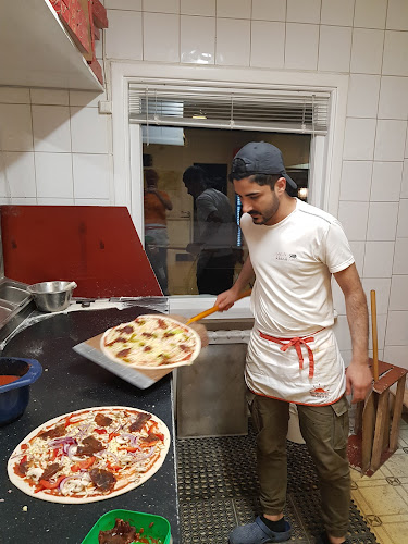 Pizzeria Milano - Gastronomi och hotellverksamhet