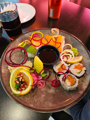 Comentarii opinii despre Myntans Wok & Sushi