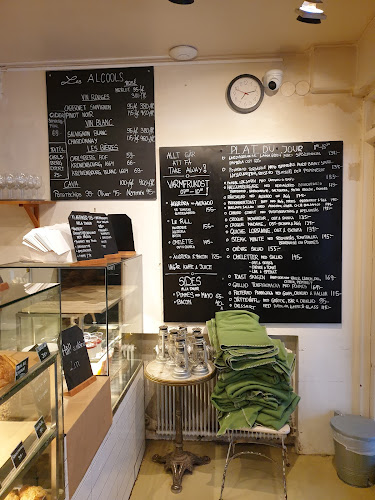 Opinii despre Petite France în Stockholm - Gastronomi och hotellverksamhet