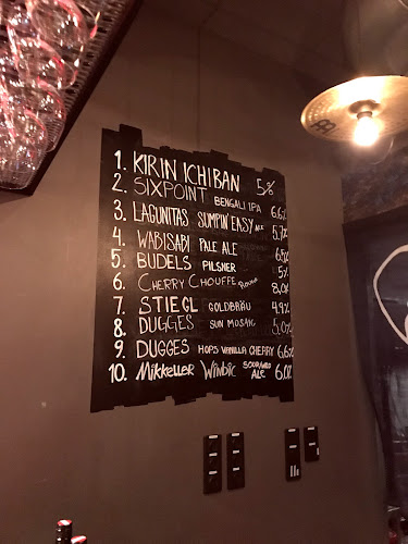 Izakaya Moshi - Gastronomi och hotellverksamhet