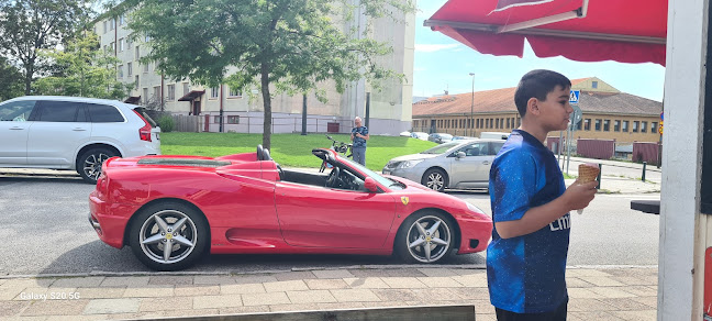 Cellos Glassbar - Gastronomi och hotellverksamhet