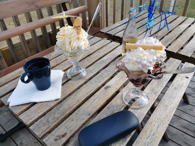 Mormors Glasscafé - Lysvik