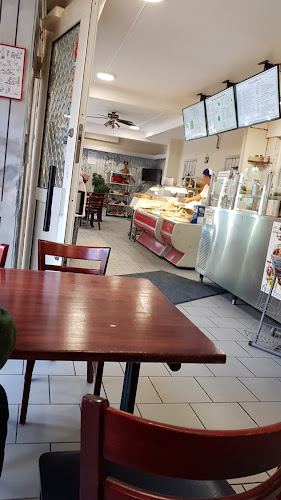 Pizzeria Mälaren - Gastronomi och hotellverksamhet