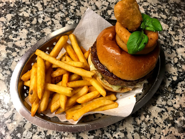 Opinii despre Pizzeria Söderby torg în Rönninge - Gastronomi och hotellverksamhet