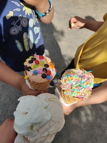 Opinii despre GlassTemplet în Örebro - Gastronomi och hotellverksamhet