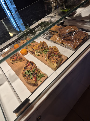 Opinii despre Limhamns Smörgåsbutik och Catering în Limhamn - Gastronomi och hotellverksamhet