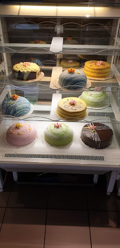 Opinii despre Frosths Eftr Konditori Östlund & Co AB în Lindesberg - Gastronomi och hotellverksamhet