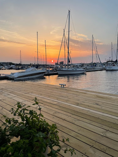 Opinii despre Bryggan Västervik AB în Västervik - Gastronomi och hotellverksamhet