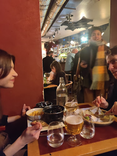 Opinii despre Bongo Kök & Bar în Stockholm - Gastronomi och hotellverksamhet