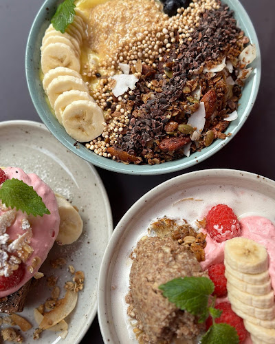 Mahalo - Gastronomi och hotellverksamhet