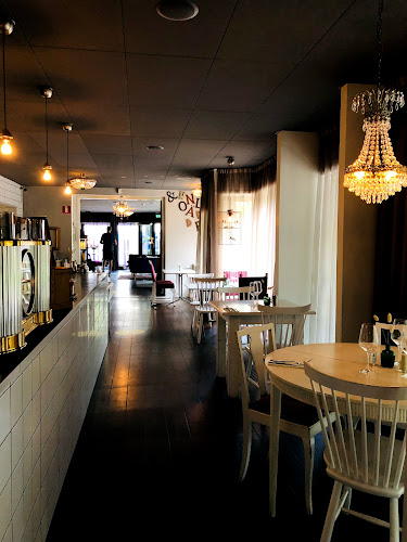 Restaurang Kakel Phone number