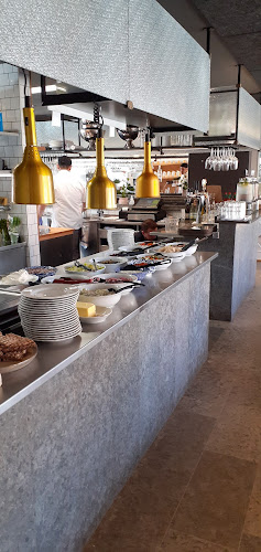 Opinii despre Parken Restaurang & Bar în Katrineholm - Gastronomi och hotellverksamhet