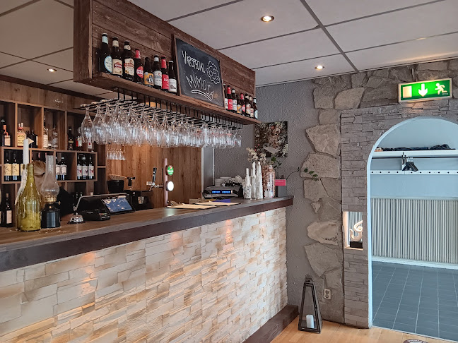 La Famiglia Restaurang - Gastronomi och hotellverksamhet