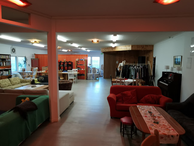 Mittpunkten Café och Second Hand - Gastronomi och hotellverksamhet