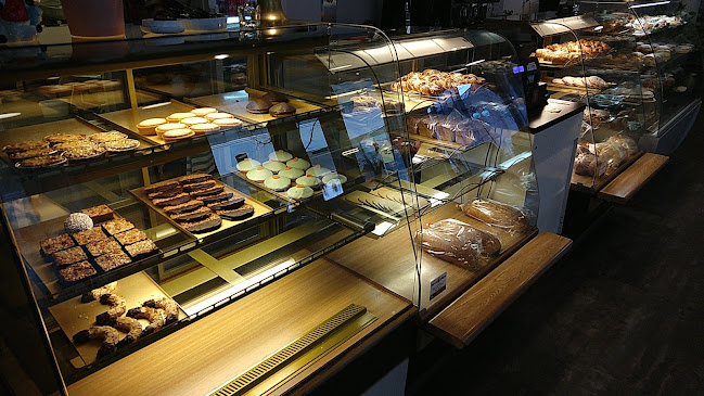 Opinii despre Café Vetekransen în Kristinehamn - Gastronomi och hotellverksamhet