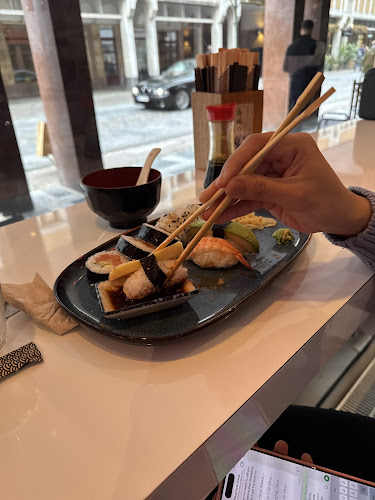 Kyoto sushibar - Gastronomi och hotellverksamhet