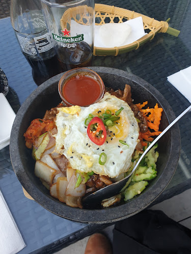 Mama Ye's - Gastronomi och hotellverksamhet