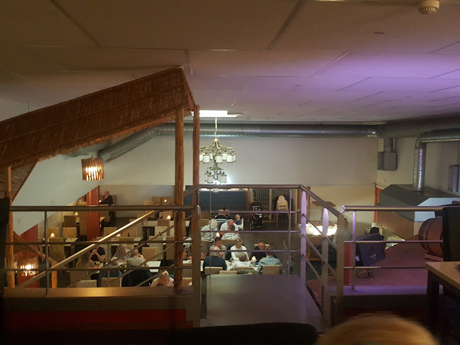 Wok House - Gastronomi och hotellverksamhet