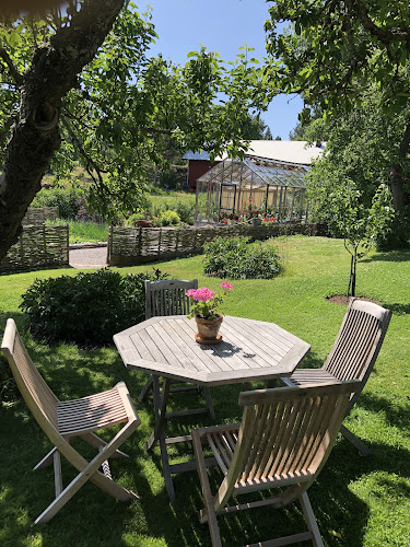 Ekö Gård - Gårdsbutik och Trädgårdscafé - S:t Anna