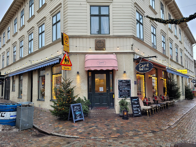 Cafe Hebbe Lelle - Gastronomi och hotellverksamhet