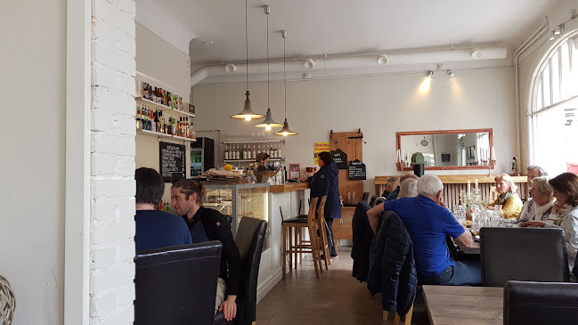 Kupén - Gastronomi och hotellverksamhet