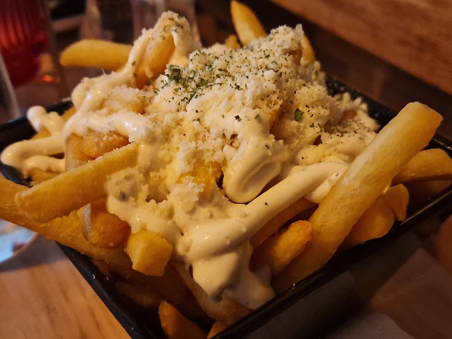 Carnivore Steak House - Gastronomi och hotellverksamhet