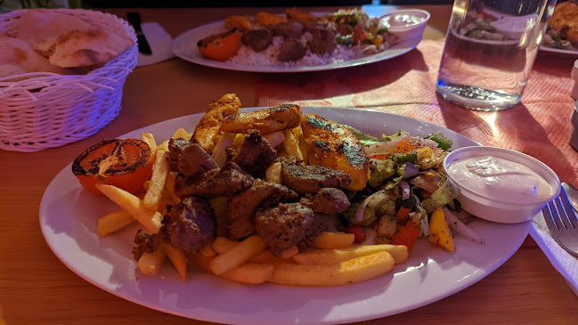 Opinii despre Silvias kök & bar în Skärholmen - Gastronomi och hotellverksamhet