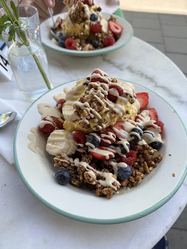 À la Lo - Gastronomi och hotellverksamhet