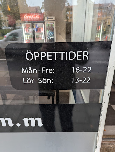 Cavolo Nero Pizzeria - Gastronomi och hotellverksamhet