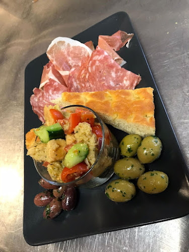 Panncentralen- Italienskt Möte - Gastronomi och hotellverksamhet